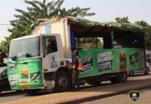 Ouagadougou : environ 150 engins publicitaires conduits en fourrière et des documents saisis