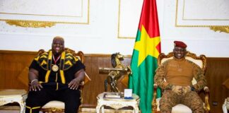 Log lift : Iron Biby fait Officier de l’Ordre de l’Étalon