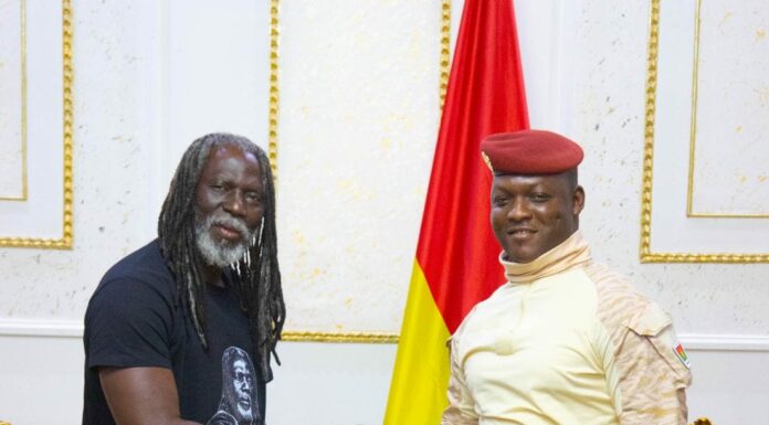 Unité africaine et souveraineté des Etats : Tiken Jah FAKOLY salue l’engagement du Capitaine Ibrahim TRAORE,