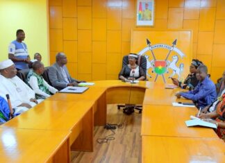 Effort de paix : les ressortissants de la province du Boulgou en République de Côte d’Ivoire apportent une contribution de 1.500 000 francs CFA