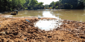 Fleuve Bougouriba: la pêche menacée par l’ensablement et l’orpaillage