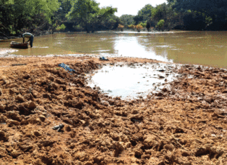 Fleuve Bougouriba: la pêche menacée par l’ensablement et l’orpaillage