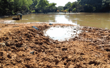 Fleuve Bougouriba: la pêche menacée par l’ensablement et l’orpaillage