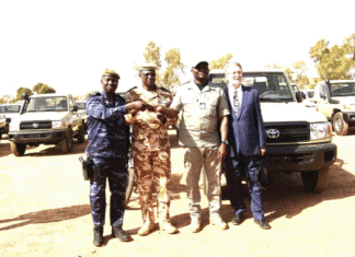 Lutte contre le terrorisme: Les Etats-Unis offrent 35 véhicules et 60 motocyclettes