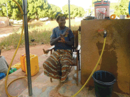 Accès à l’eau et l’assainissement dans les Cascades: la croix et la bannière pour se procurer le liquide précieux par endroit