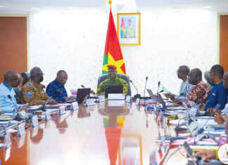 Confection des tenues militaires et paramilitaires : création d’une société d’économie mixte spécialisée