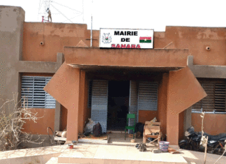 Les forces combattantes surprennent des terroristes à Sanaba