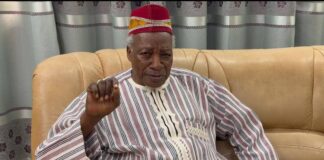 Journée des coutumes et traditions au Burkina Faso : « Si ce régime continue avec ces valeurs, nous sommes obligés de retrouver la paix », Me Frédéric Titinga Pacéré