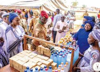 Transformation des produits locaux: le Président de la Transition félicite les femmes du Centre-Est
