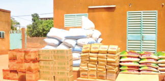 Ramadan 2024 : la Chine remet des vivres à la FAIB