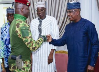 Audience : Le Président de la Transition, Chef de l’Etat, le Capitaine Ibrahim TRAORE a reçu le Conseil d’administration du Conseil burkinabè des chargeurs (CBC)