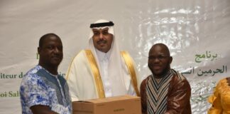 Don de l’Arabie Saoudite au Burkina: Cinq tonnes de datte alimentaire pour soutenir des PDI
