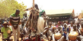 Journée des coutumes et traditions : Naaba Kiiba invite les populations à un retour aux sources