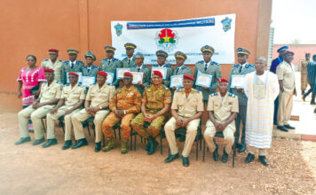 Forces armées nationales : la 1re promotion des officiers d’administration « made in Burkina » prête à servir
