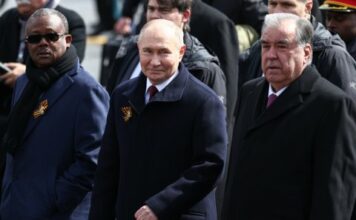 Le président Embalo participe au défilé militaire russe de la Victoire