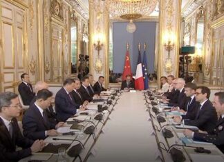 Le Président Xi Jinping s’est entretenu avec le Président français Emmanuel Macron