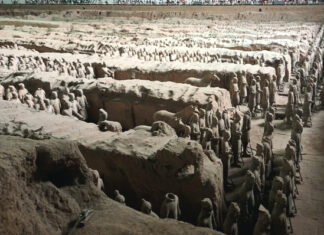 Province du Shaanxi : A la découverte des statues des guerriers et chevaux en terre cuite