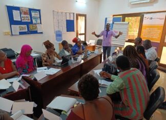 Lutte contre la désinformation : FasoCheck Association outille des journalistes sur le fact-checking lié au genre