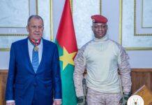 Coopération Burkina-Fédération de Russie : le ministre Sergueï LAVROV fait Commandeur de l’Ordre de l’Etalon