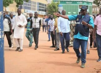 Ouagadougou : Le président de la délégation spéciale lance une campagne de sensibilisation contre l’occupation anarchique de la voie publique