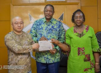Effort de Paix : Un burkinabè d’origine chinoise apporte 44 Millions de Francs CFA