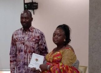 Lutte contre le diabète au Burkina : Wamini Micheline Ouédraogo, lauréate du premier prix de l’ONG Santé Diabète