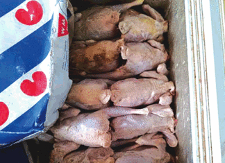 Lutte contre la fraude: une centaine de cartons de poulets avariés saisie