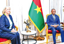 Coopération USA-Burkina Faso : la nouvelle ambassadrice Joann M. Lockard s’imprègne de la situation nationale