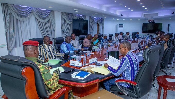 Fonctionnement de l’administration publique : le gouvernement crée une Commission de régulation des dysfonctionnements