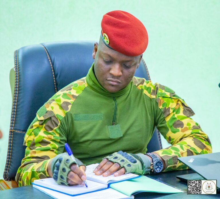 Burkina Faso : le conseil des ministres a adopté un décret instituant l’Initiative présidentielle pour la santé