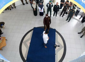 Indonésie: 4 hommes sévèrement fouettés pour avoir bu de l’alcool