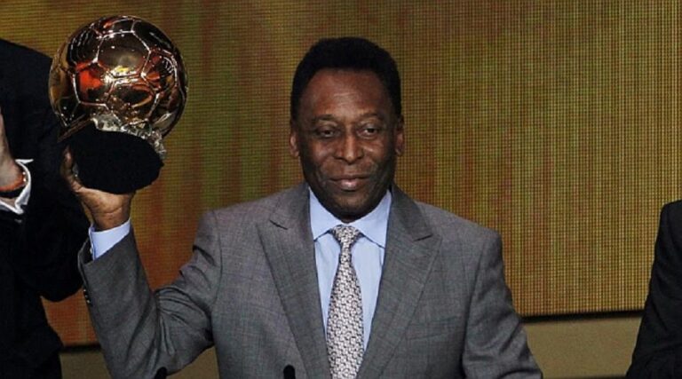 Hommage : au Bresil, à chaque 19 novembre sera célébrée la ‘’Journée du Roi Pelé’’.