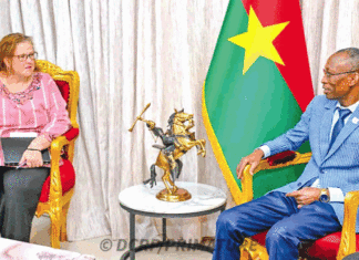 Coopération bilatérale: les diplomates belge et canadien font leurs adieux au Premier ministre