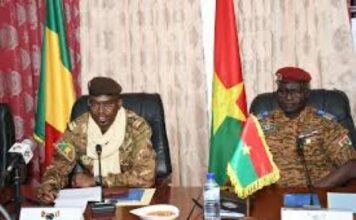 Mali : Les Armées maliennes et burkinabè mènent des opérations conjointes à Tinzaouatene