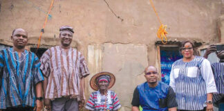 Tourisme interne : des membres du gouvernement découvrent la richesse culturelle kassena