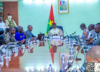 Conseil des ministres : un avant-projet de loi constitutionnelle portant modification de la devise, adopté