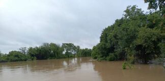 Inondation à Pâ : la hauteur de l’eau a augmenté de plus d’un (01) mètre