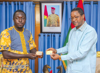 Burkina Faso Golden Card : l’initiative de la diaspora pour valoriser le pays des Hommes intègres à l’extérieur
