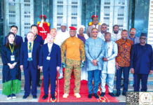 Coopération bilatérale : des hommes d’affaires chinois et burkinabè échangent avec le chef de l’Etat