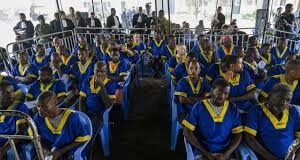 Congo : un tribunal militaire condamne à mort 37 personnes, dont trois Américains, pour tentative de coup d’État