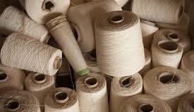 Burkina Faso : Interdiction de l’importation de fils de tissage et de pagnes tissés pour soutenir l’industrie textile locale