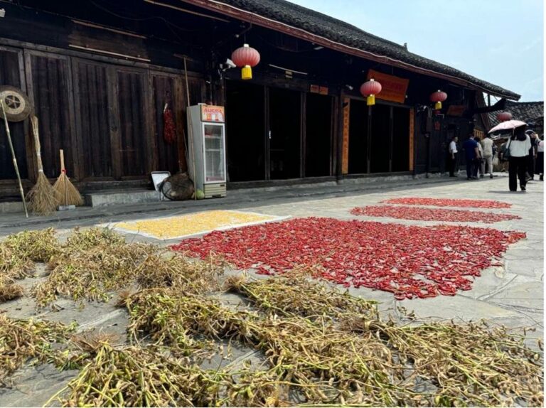 Village de Shibadong : De la pauvreté à la prospérité