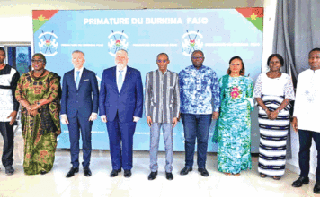 Journées économiques du Burkina Faso à Moscou : le Premier ministre et l’ambassadeur russe font le point des préparatifs