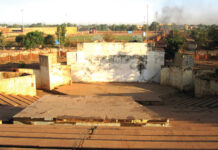 Théâtres populaires : en quête d’une seconde vie