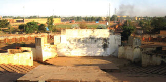 Théâtres populaires : en quête d’une seconde vie