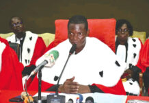 Conseil d’Etat : le nouveau premier président, Edilbert Somé, installé