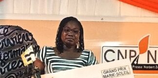 Recompense: Nadège Yé des Editions Sidwaya remporte le Prix Marie Soleil-Frère de la meilleure Journaliste burkinabè