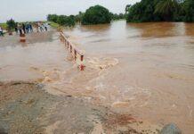 Banfora : Le pont de Tarfila submergé, les usagers invités à observer la plus grande prudence sur la nationale n°7