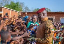 Entrée Scolaire 2024-2025 : Le Président du Faso encourage les acteurs de l’Éducation et soutient les élèves déplacés internes