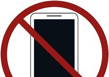 Boucle du Mouhoun : mesure d’interdiction de téléphone portable dans les écoles